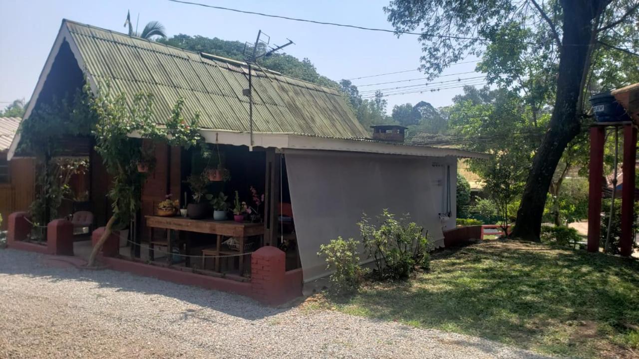 Atibaia Chales Encantador 1, 2 E 3 Luaran gambar