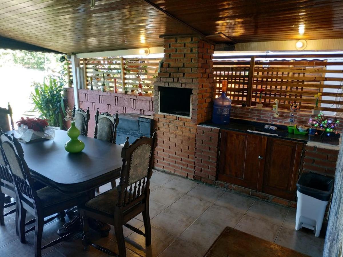 Atibaia Chales Encantador 1, 2 E 3 Luaran gambar